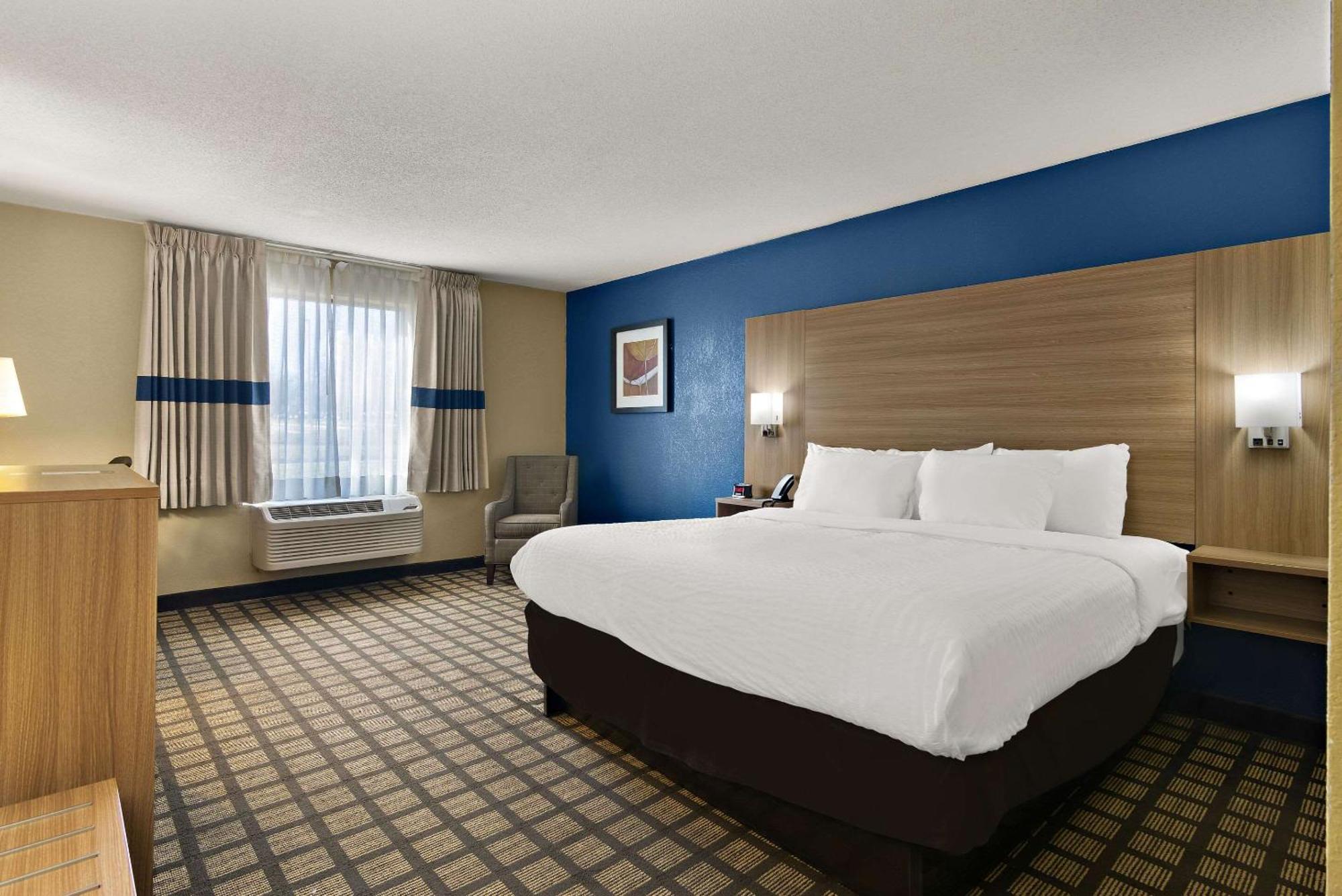 Clarion Pointe Bloomington-Normal Near I-55 And University Extérieur photo