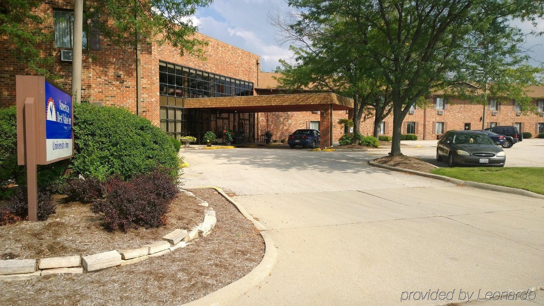 Clarion Pointe Bloomington-Normal Near I-55 And University Extérieur photo